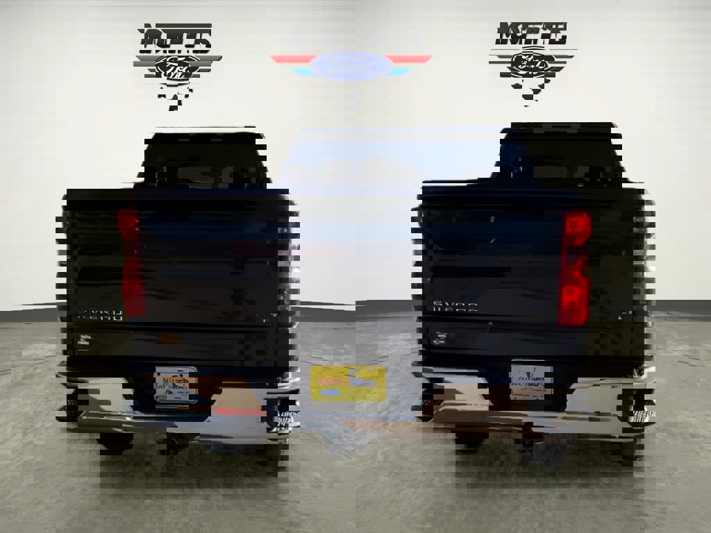 Used 2025 Chevrolet Silverado 1500 LT image 4