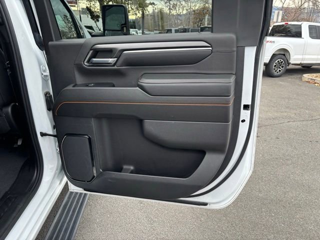 Used 2024 GMC Sierra 2500 AT4 w/ AT4 Premium Plus Package image 33