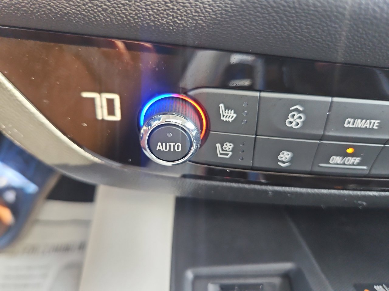 Used 2022 Buick Enclave Premium w/ Experience Buick Package image 37