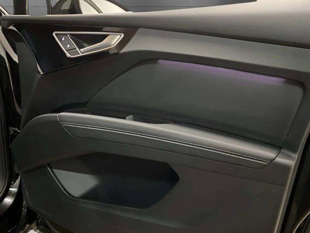 Used 2024 Audi Q4 e-tron Premium Plus w/ Premium Plus image 72