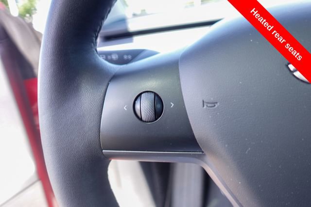 Used 2023 Tesla Model Y Performance image 13