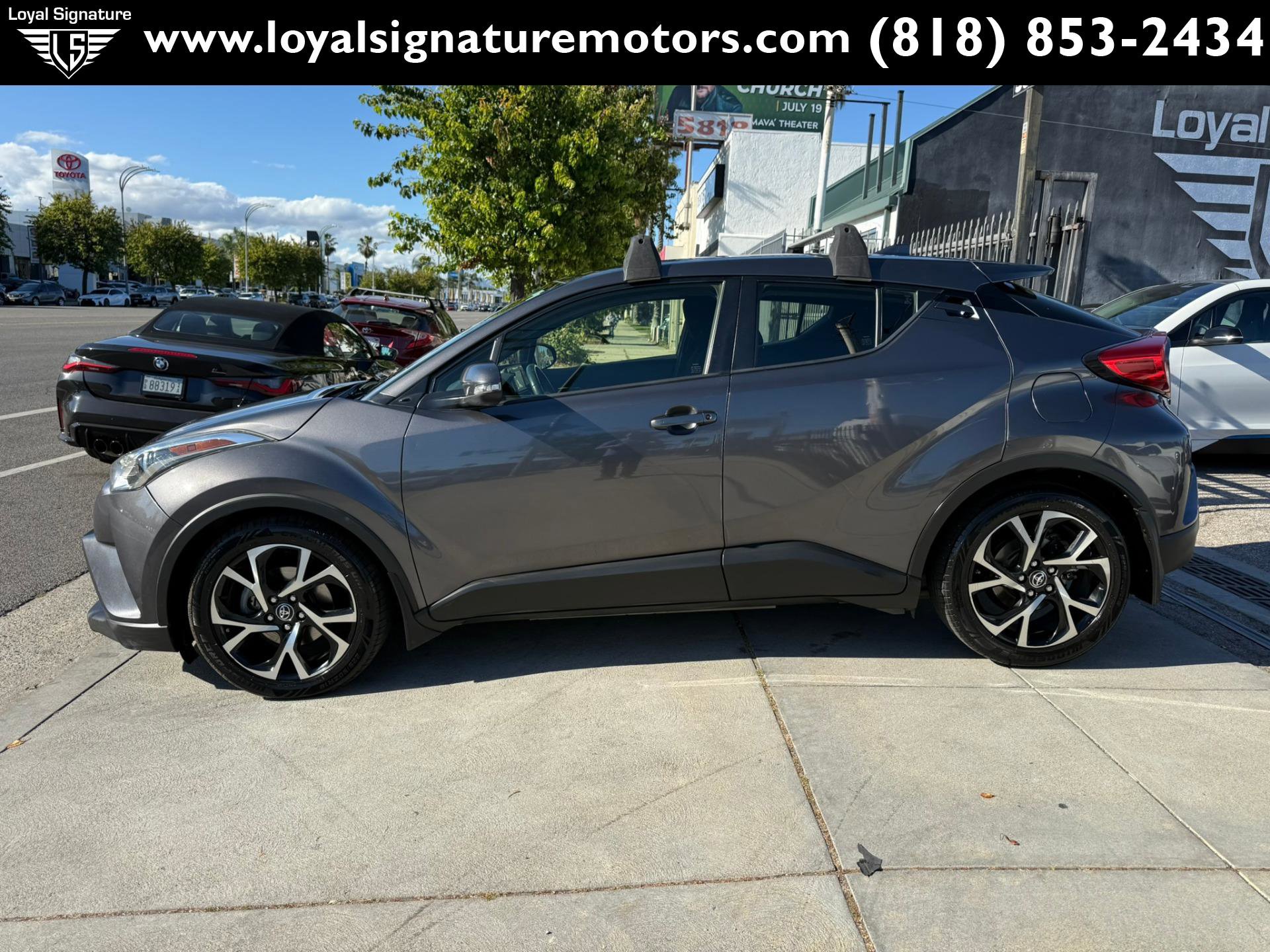 Used 2018 Toyota C-HR XLE image 4