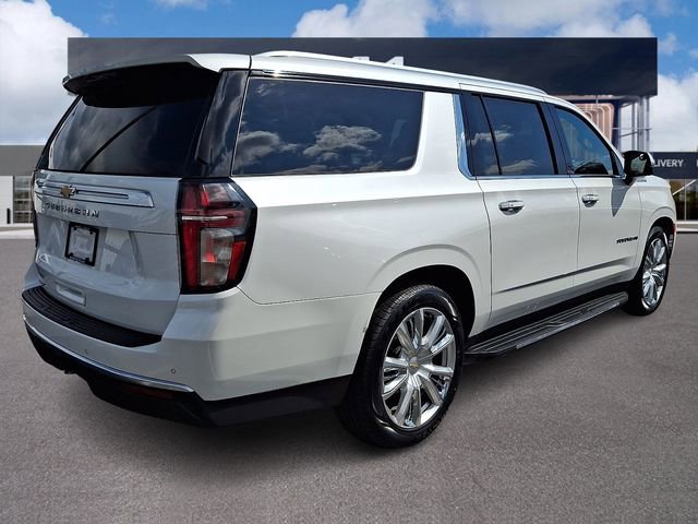 Used 2022 Chevrolet Suburban High Country w/ Max Trailering Package AWD/4WD image 6