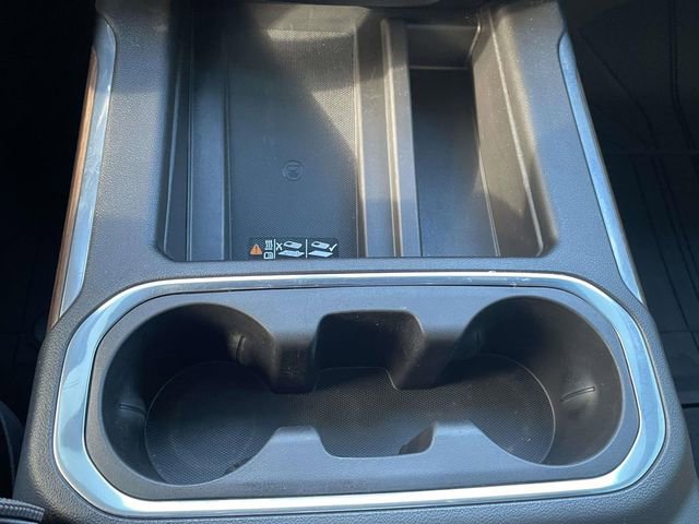 Used 2022 Chevrolet Silverado 2500 High Country w/ LPO, Hitch Package image 24