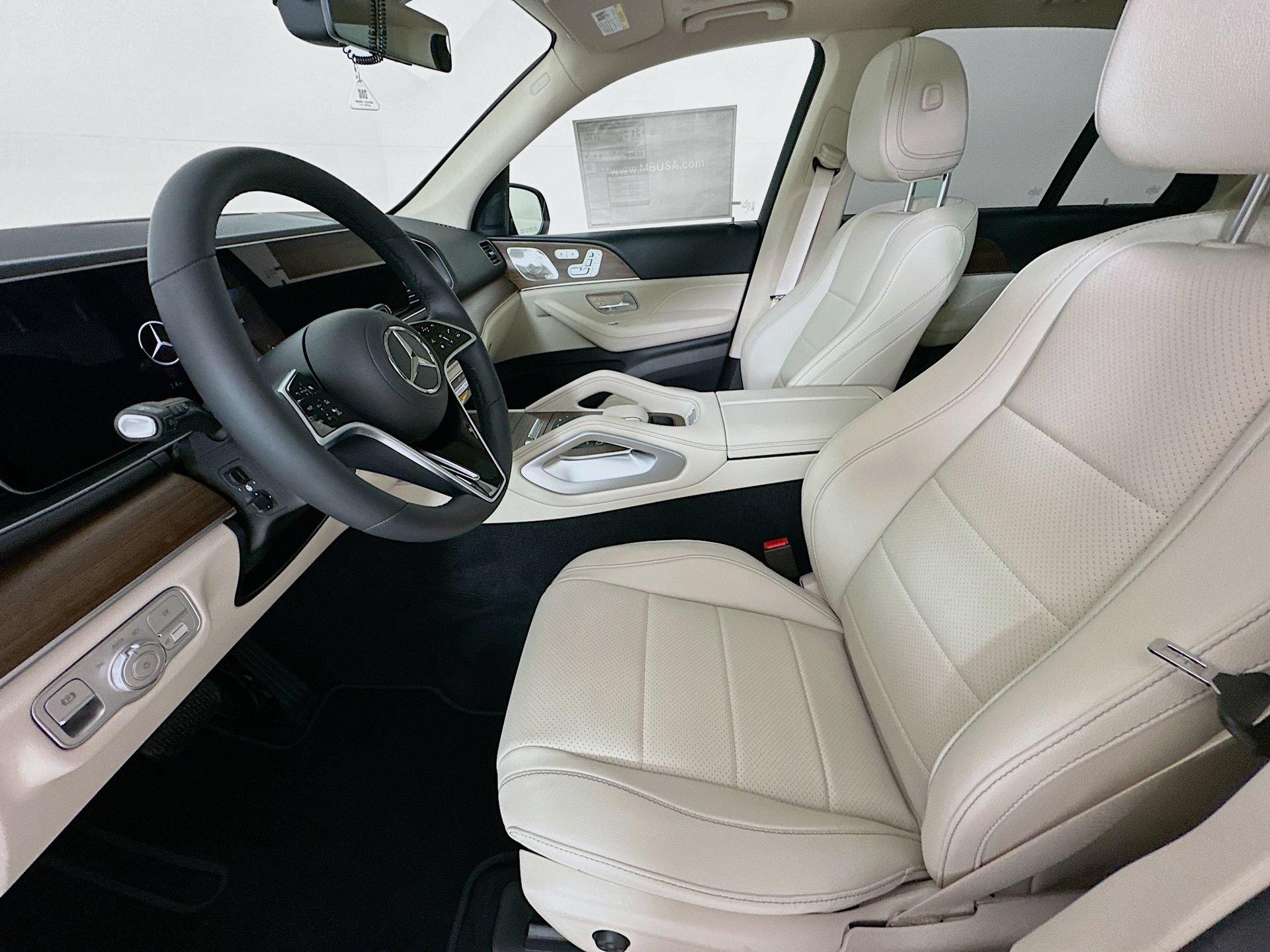 New 2026 Mercedes-Benz GLE 450 4MATIC image 23