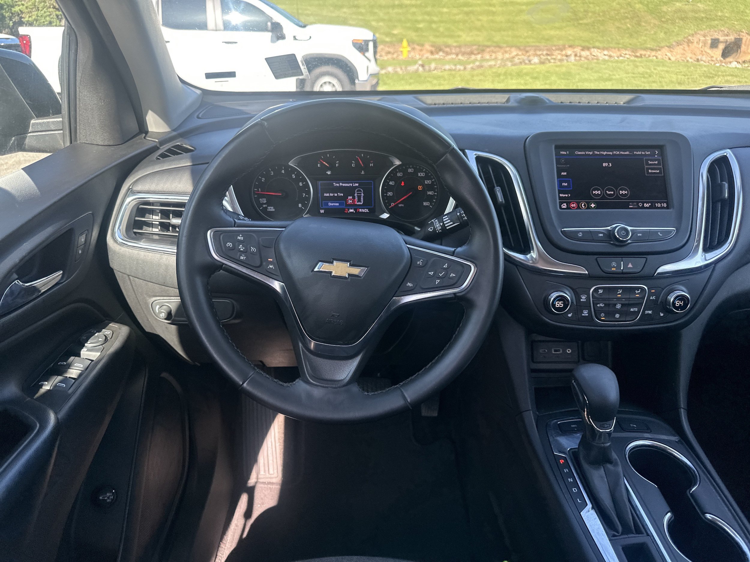 Used 2024 Chevrolet Equinox LT AWD/4WD image 23