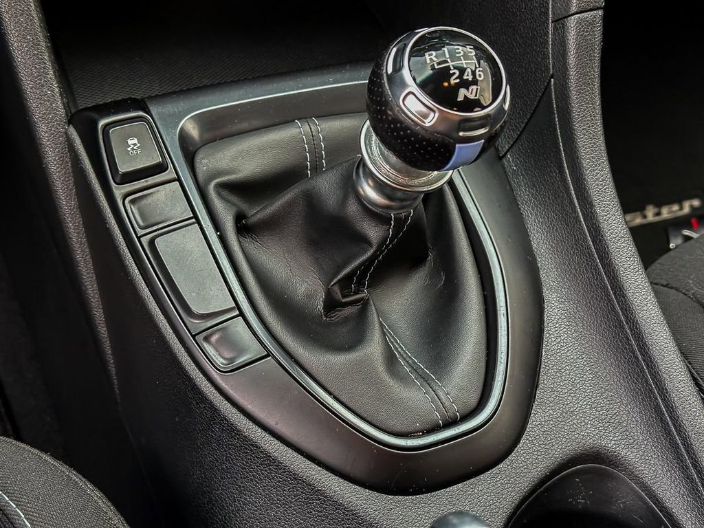 Used 2019 Hyundai Veloster N N w/ Performance Package image 19