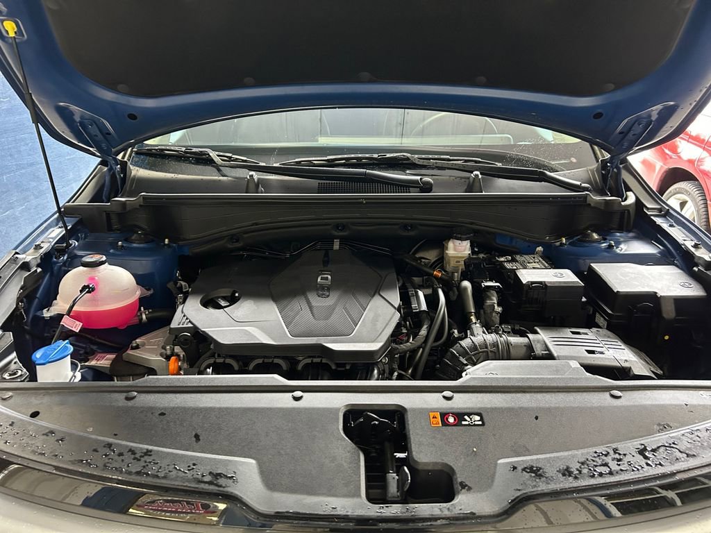 Used 2025 Kia Sportage EX image 29