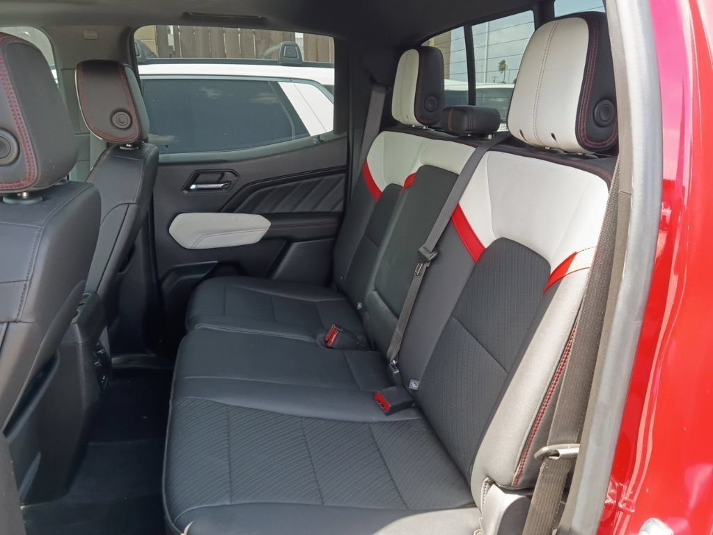 Used 2023 GMC Canyon AT4X AWD/4WD image 8