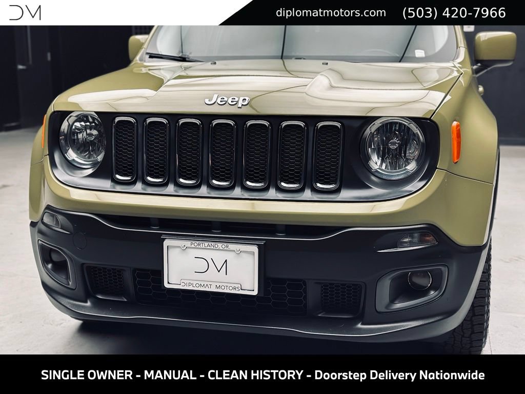 Used 2015 Jeep Renegade Latitude w/ Cold Weather Group II AWD/4WD image 15
