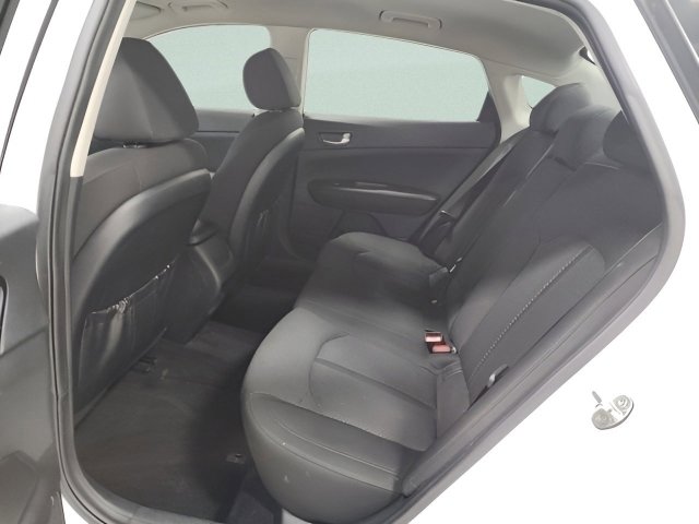 Used 2018 Kia Optima LX w/ 17" Alloy Wheels Package image 18