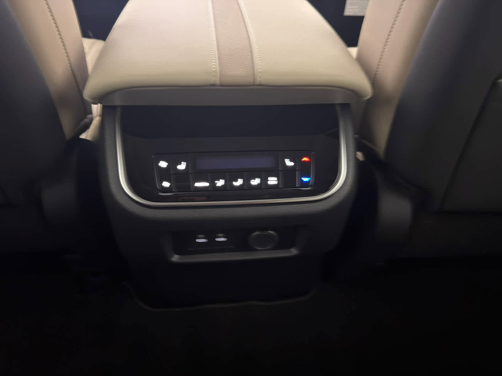 New 2026 Nissan Armada Platinum image 22