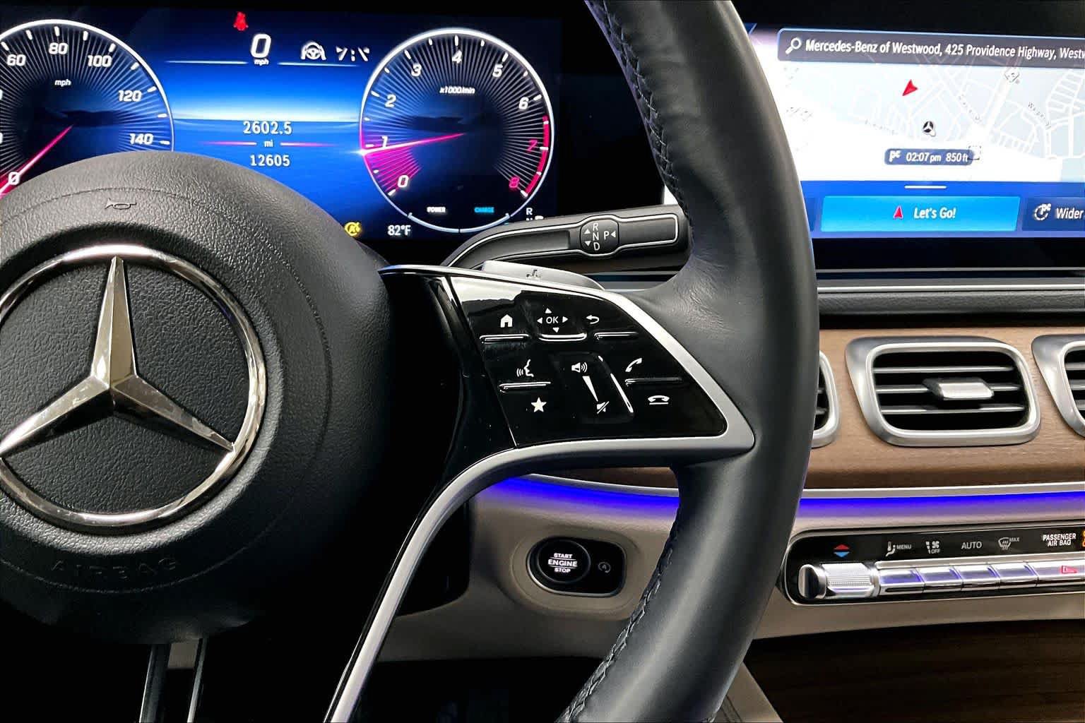 Used 2024 Mercedes-Benz GLE 350 4MATIC image 25