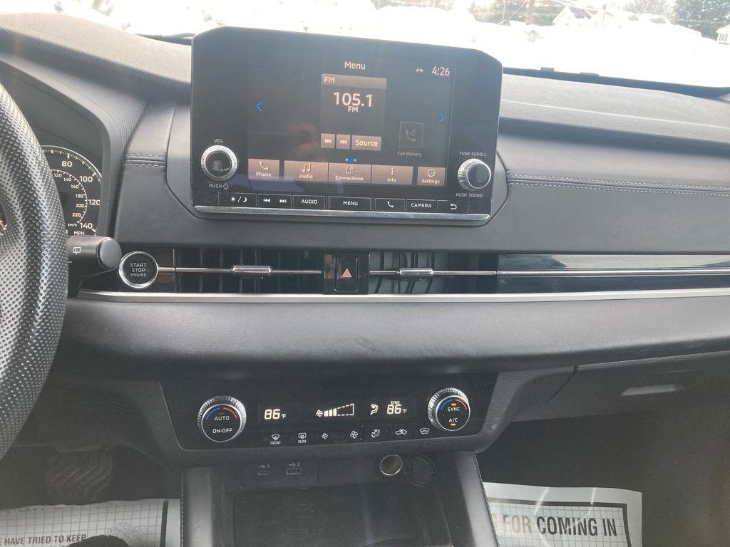 Used 2022 Mitsubishi Outlander ES image 23