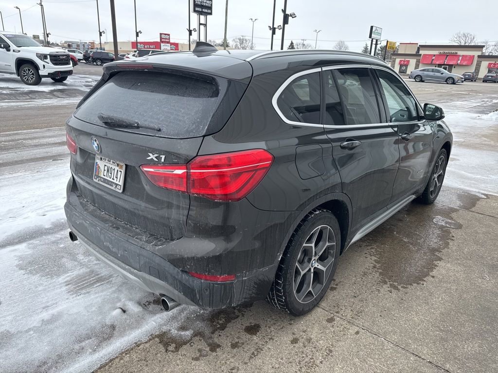 Used 2017 BMW X1 xDrive28i image 4