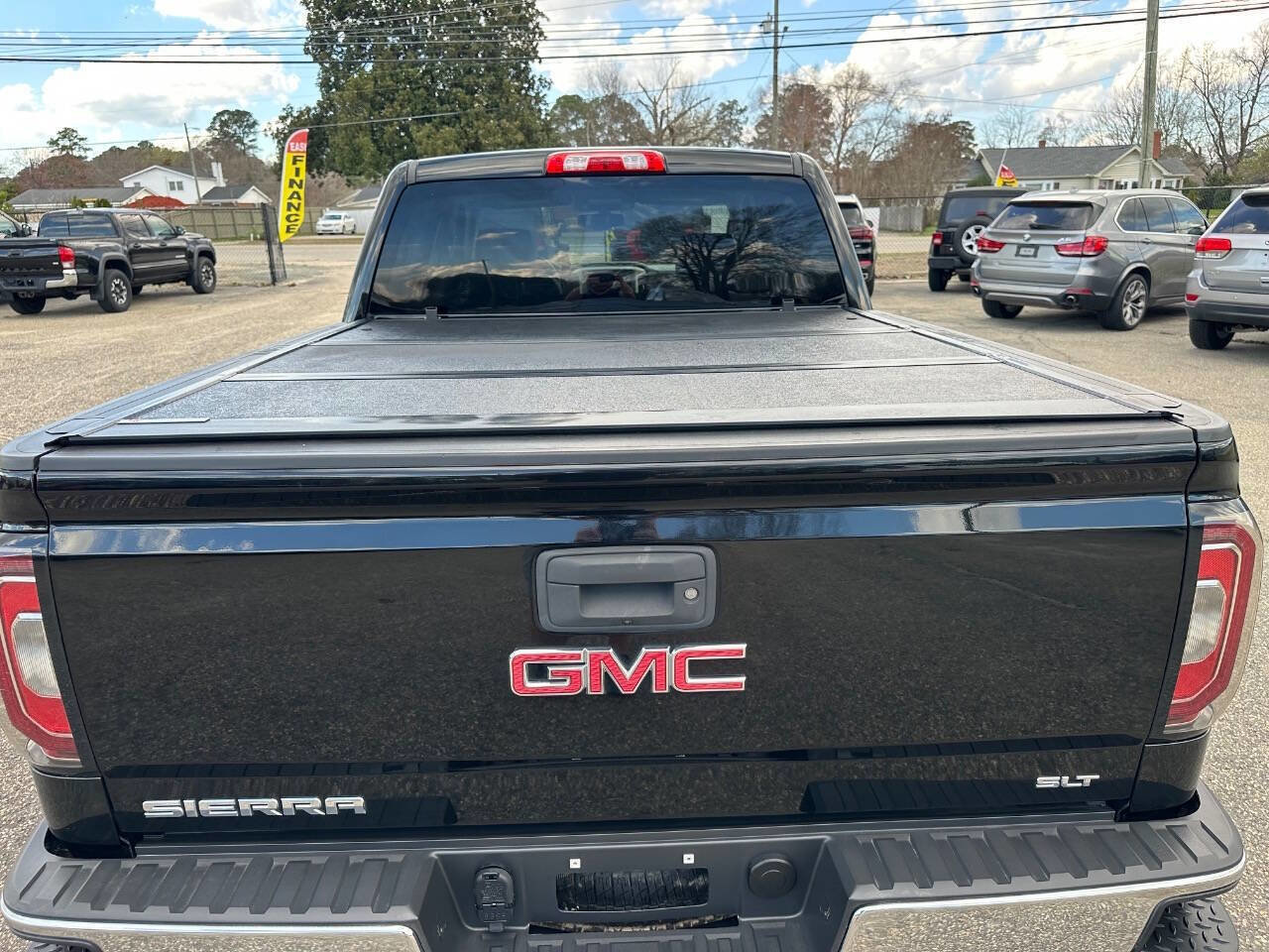 Used 2017 GMC Sierra 1500 SLT w/ SLT Premium Package image 21