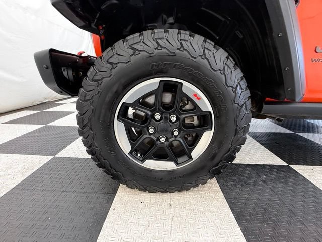 Used 2018 Jeep Wrangler Rubicon w/ Uconnect 4C Nav & Sound Group AWD/4WD image 13