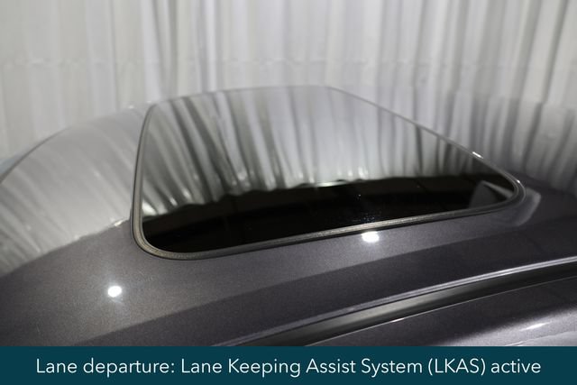 Used 2020 Honda Insight Touring image 10
