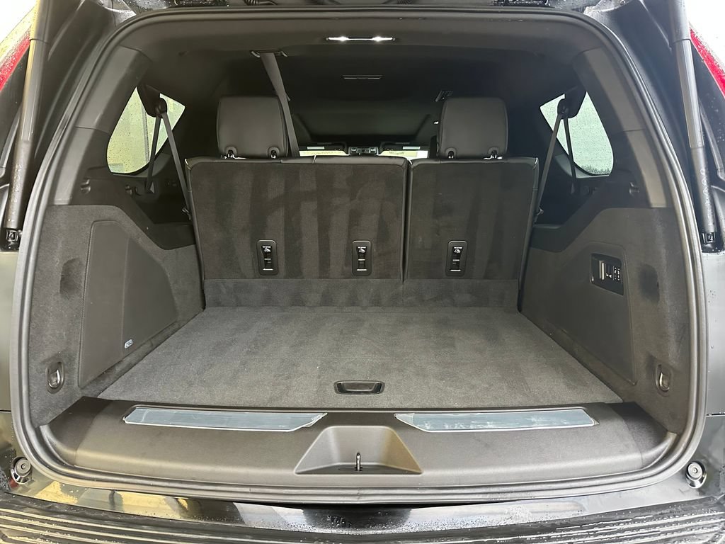 Used 2023 Cadillac Escalade ESV Premium Luxury AWD/4WD image 14