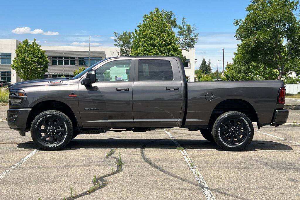 New 2026 RAM 2500 Big Horn AWD/4WD image 7