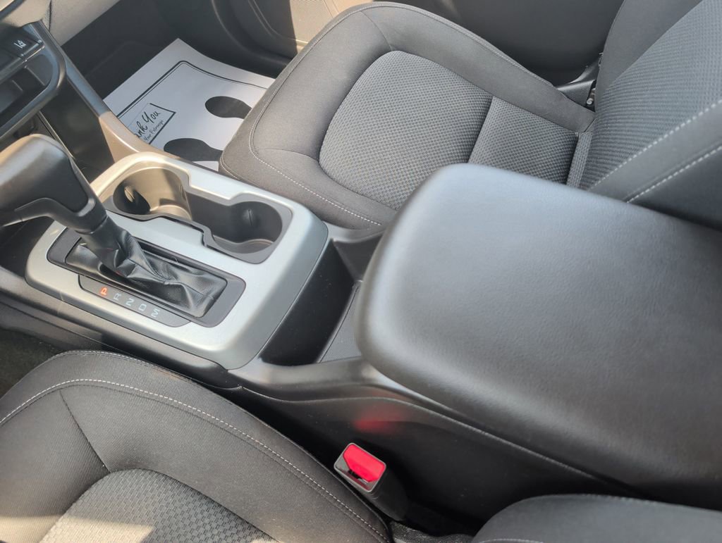 Used 2016 Chevrolet Colorado LT w/ LT Convenience Package AWD/4WD image 19