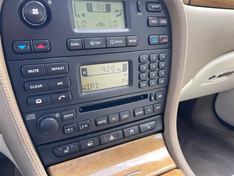 Used 2004 Jaguar S-TYPE 3.0 image 26