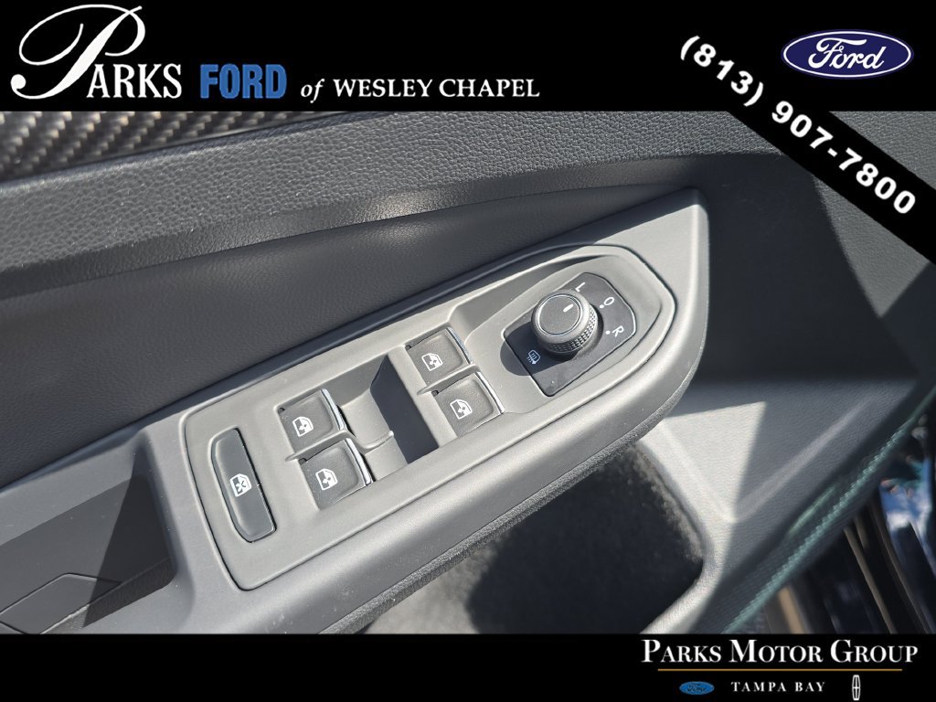 Used 2023 Volkswagen Golf 20th Anniversary Edition AWD/4WD image 18