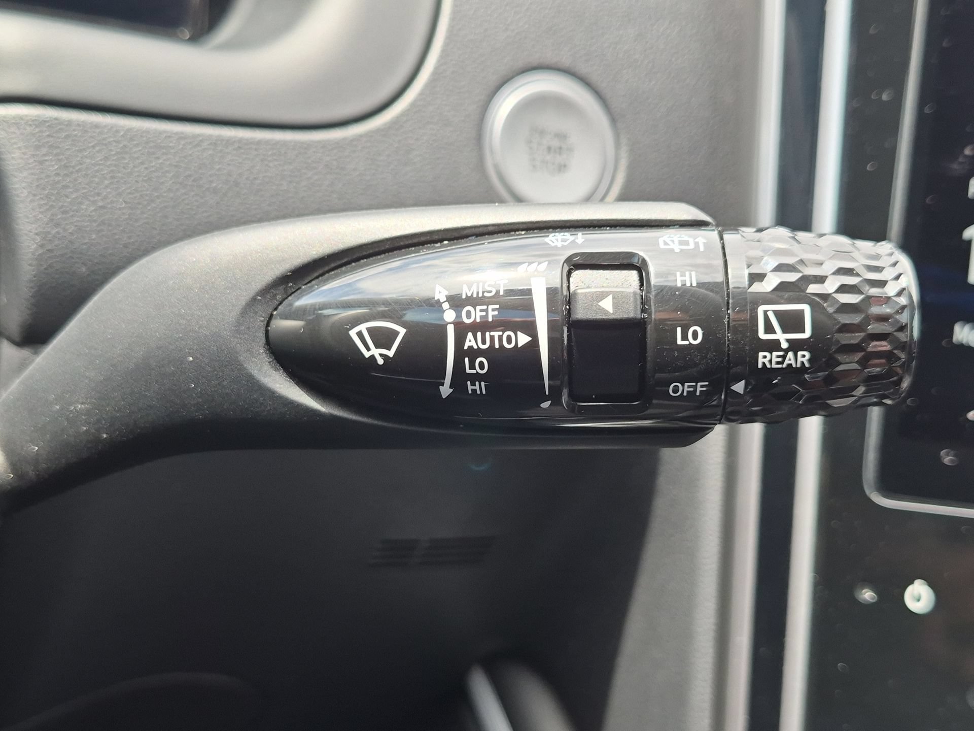 Certified 2023 Hyundai Tucson Limited AWD/4WD image 25