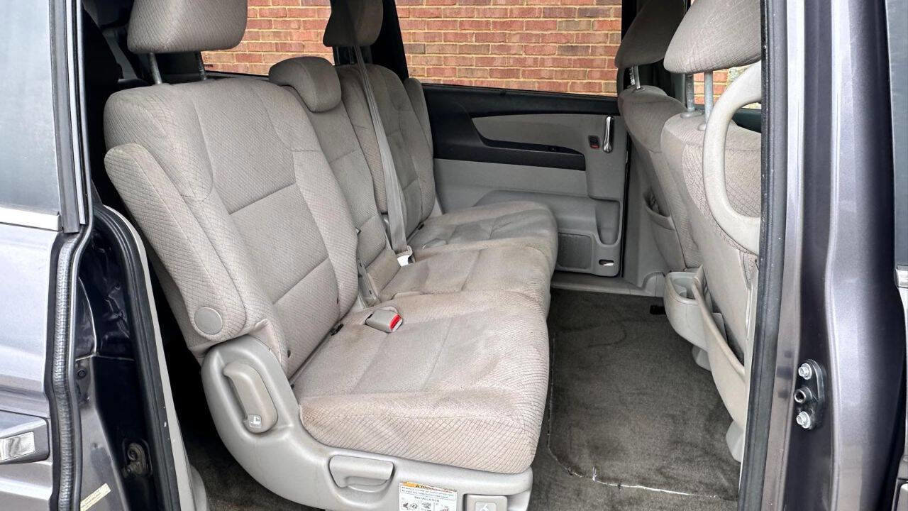 Used 2015 Honda Odyssey EX image 13