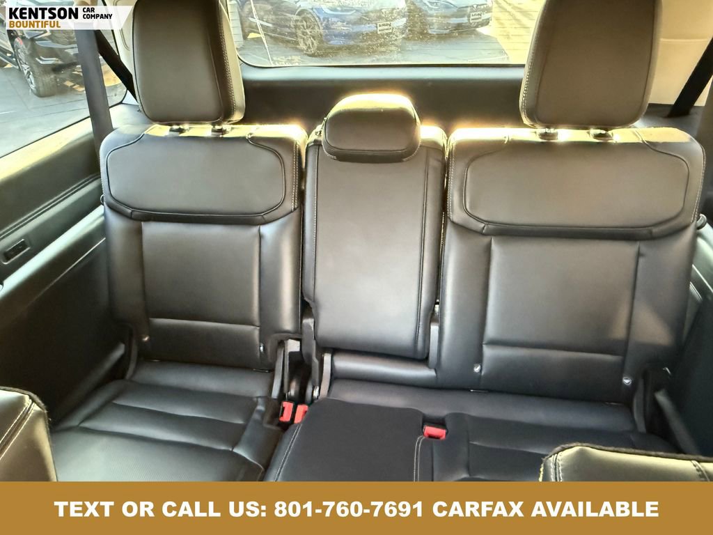 Used 2025 Ford Expedition Max Platinum AWD/4WD image 32