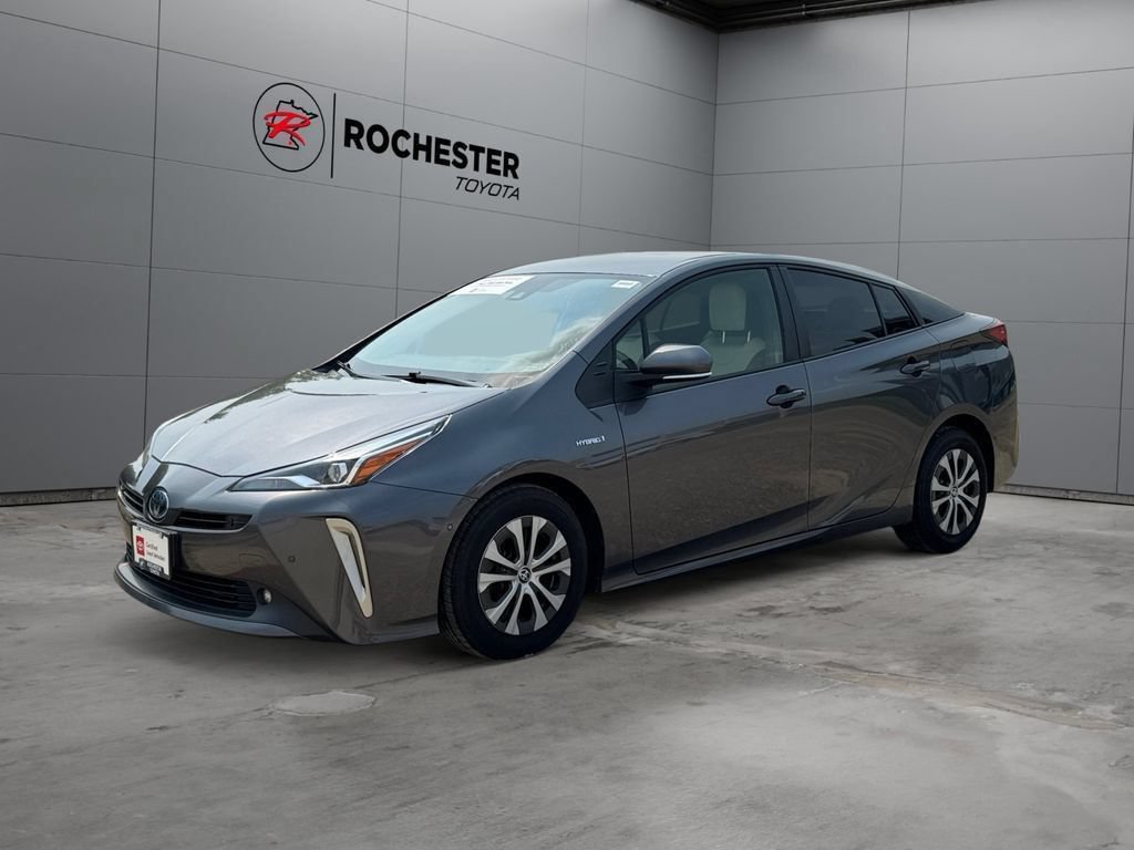 Used 2022 Toyota Prius XLE w/ Advanced Technology Package AWD/4WD image 7