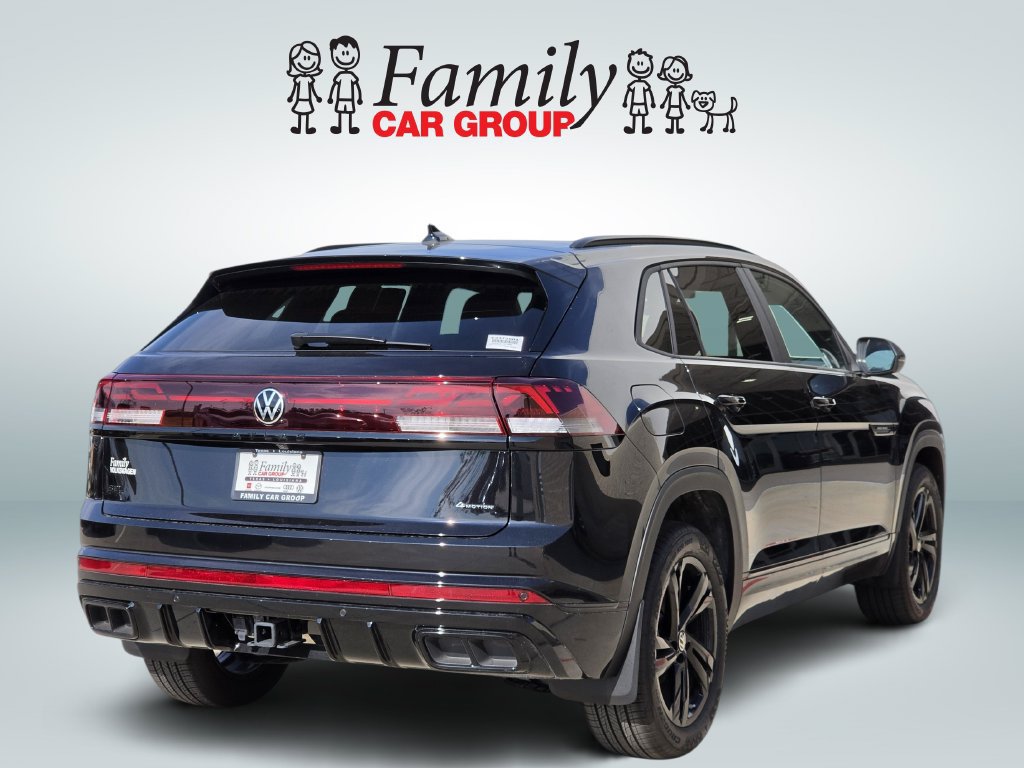 Used 2026 Volkswagen Atlas Cross Sport SEL R-Line AWD/4WD image 4