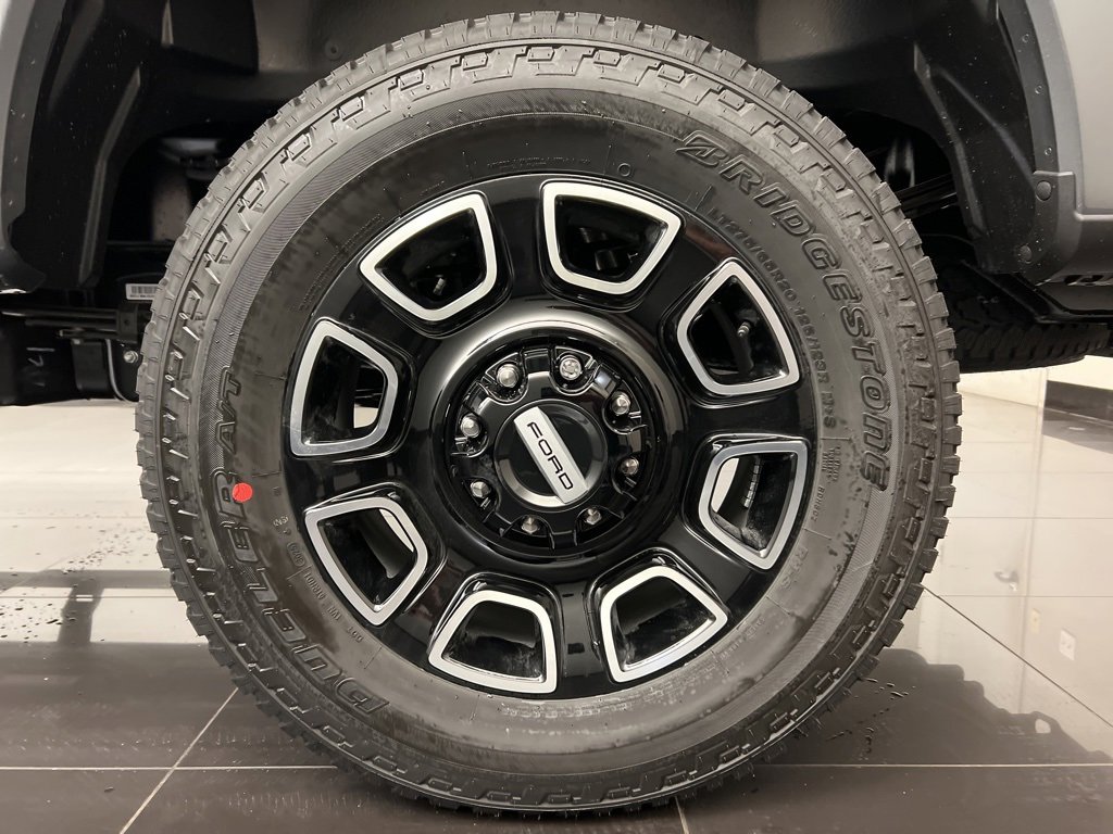 New 2026 Ford F250 Platinum image 7