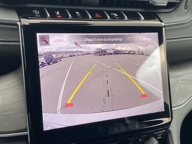 New 2025 Jeep Grand Cherokee L Limited w/ Black Appearance Package image 3