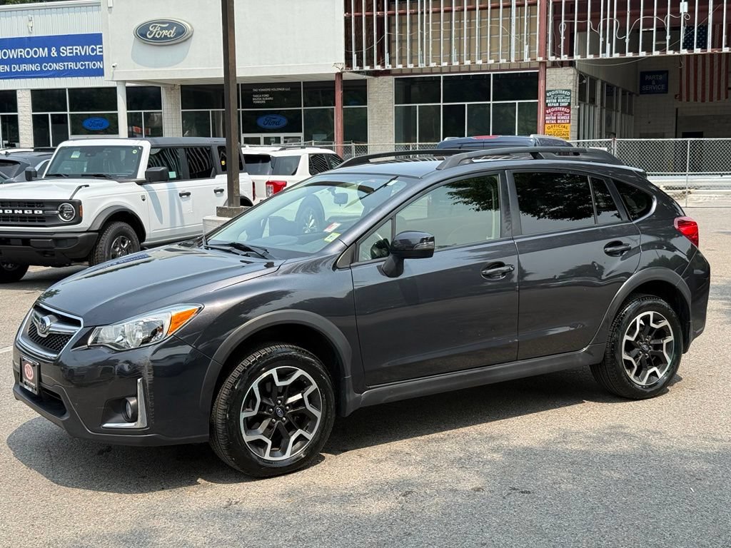 Used 2017 Subaru Crosstrek 2.0i Limited AWD/4WD image 4