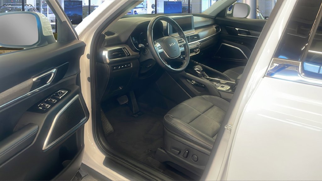 Certified 2022 Kia Telluride EX AWD/4WD image 30