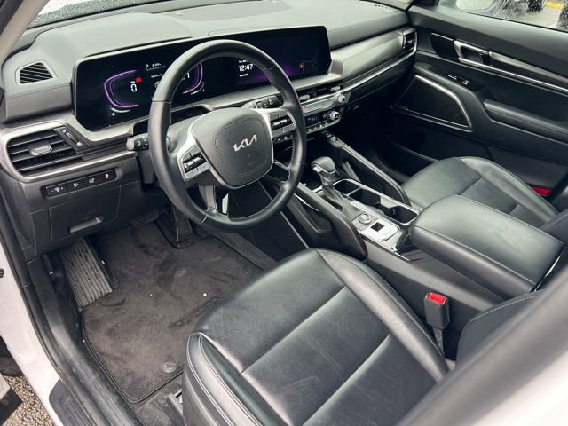 Used 2025 Kia Telluride S AWD/4WD image 13