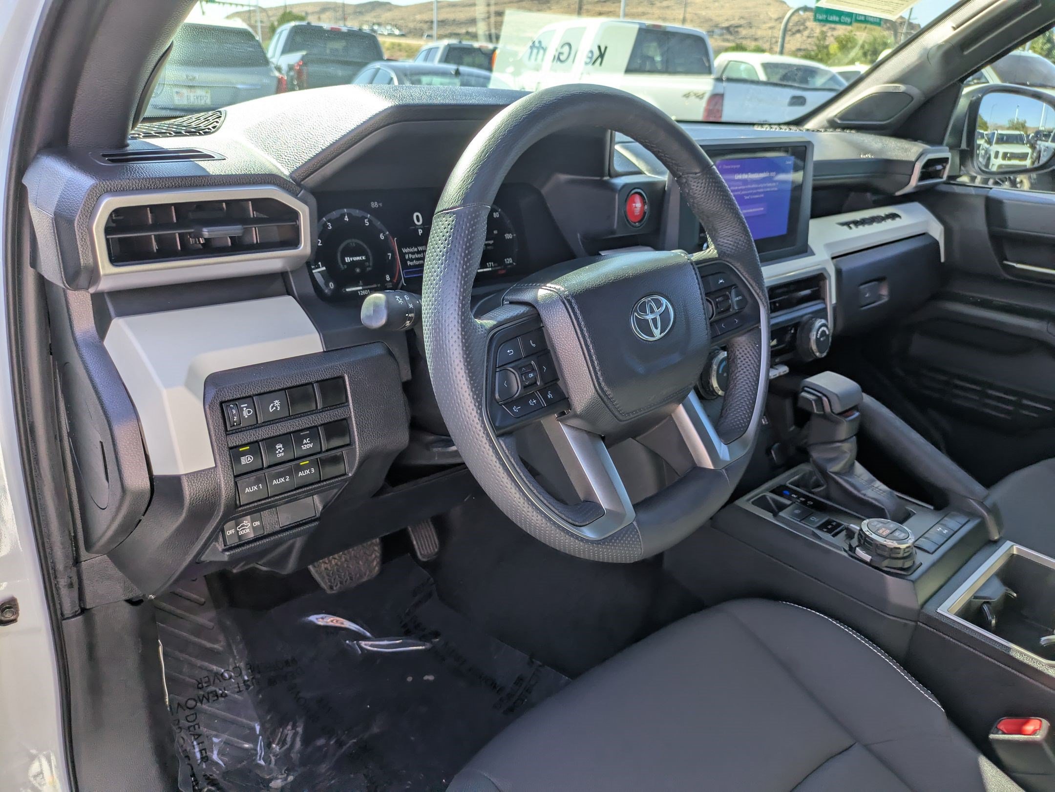 Used 2024 Toyota Tacoma TRD Off-Road w/ TRD Off Road Upgrade Package AWD/4WD image 14
