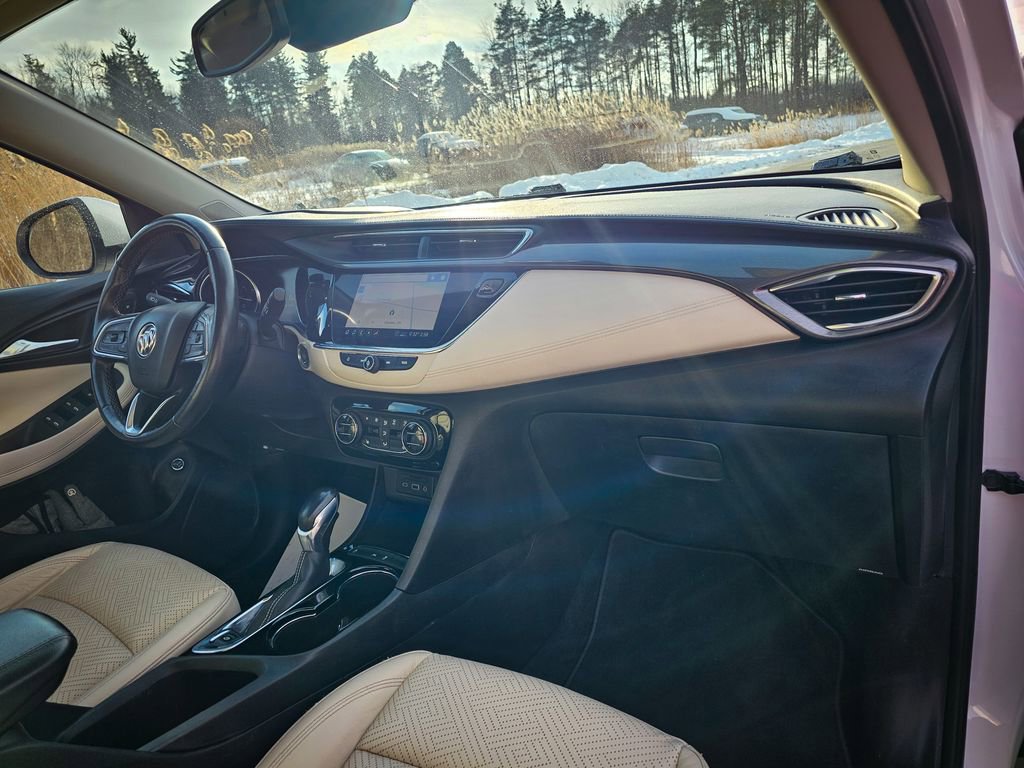 Used 2020 Buick Encore GX Essence w/ Advanced Technology Package image 44