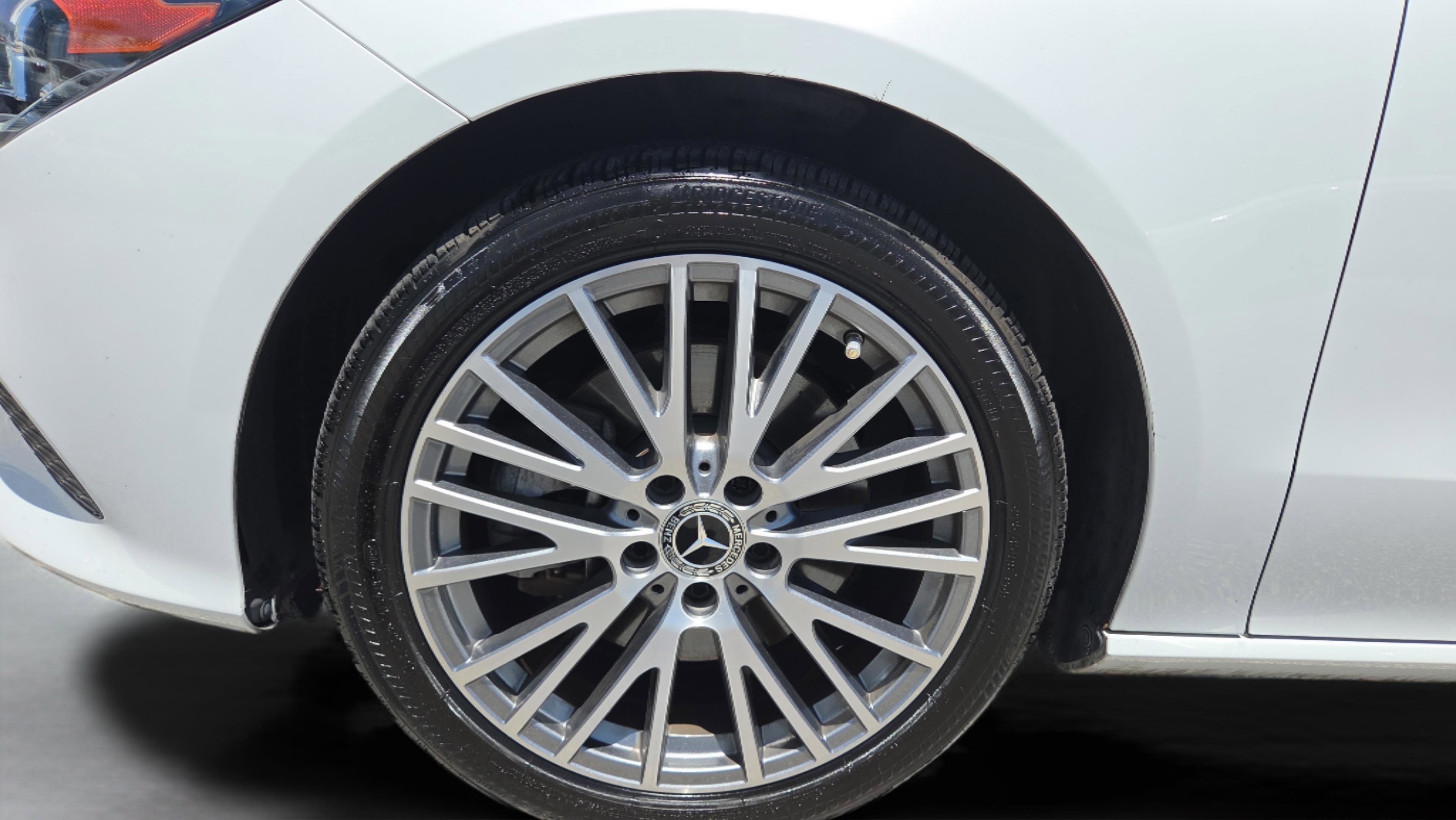 Used 2021 Mercedes-Benz CLA 250 image 38