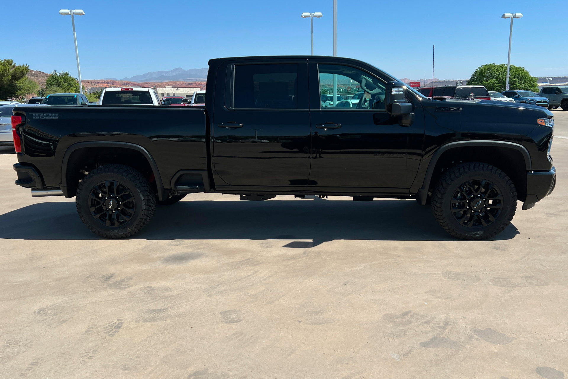 New 2026 Chevrolet Silverado 3500 LTZ w/ Trail Boss Package AWD/4WD image 7
