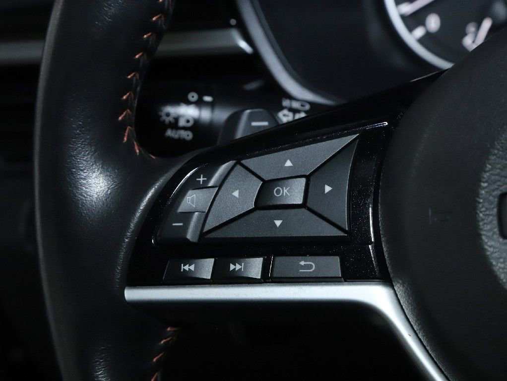 Certified 2024 Nissan Altima 2.0 SR FWD image 24