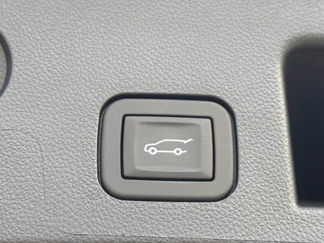 Used 2026 Chevrolet Equinox ACTIV image 19