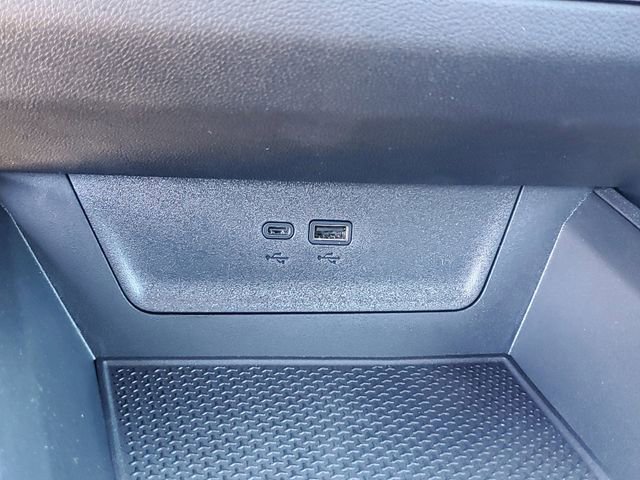 New 2026 Chevrolet Equinox LT w/ Convenience Package II image 25