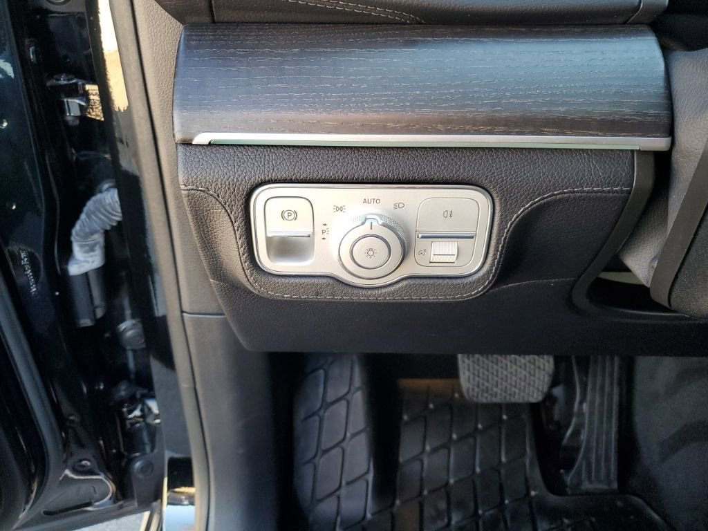 Used 2023 Mercedes-Benz GLE 350 image 32