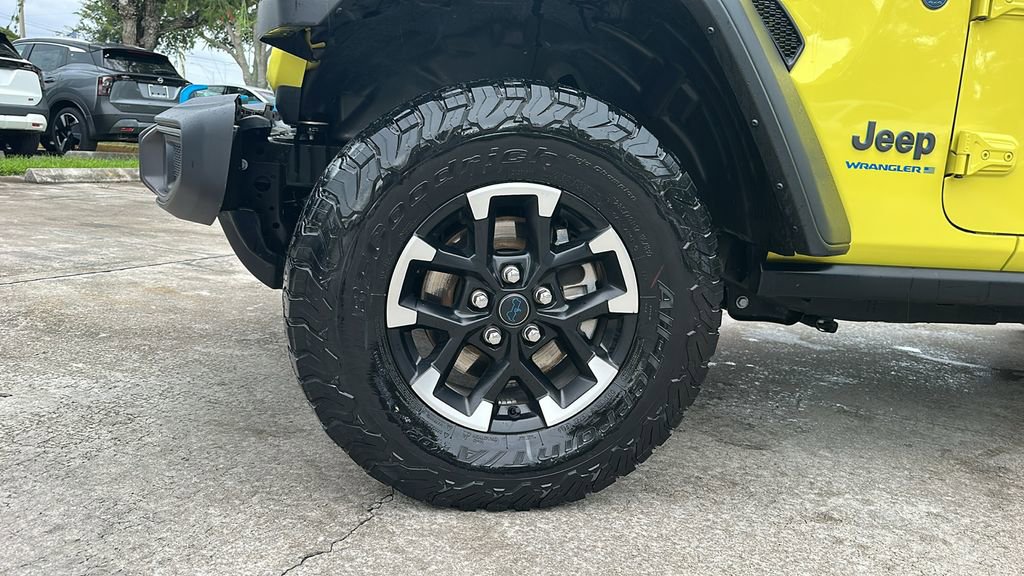 Used 2024 Jeep Wrangler Unlimited Rubicon 4xe image 12