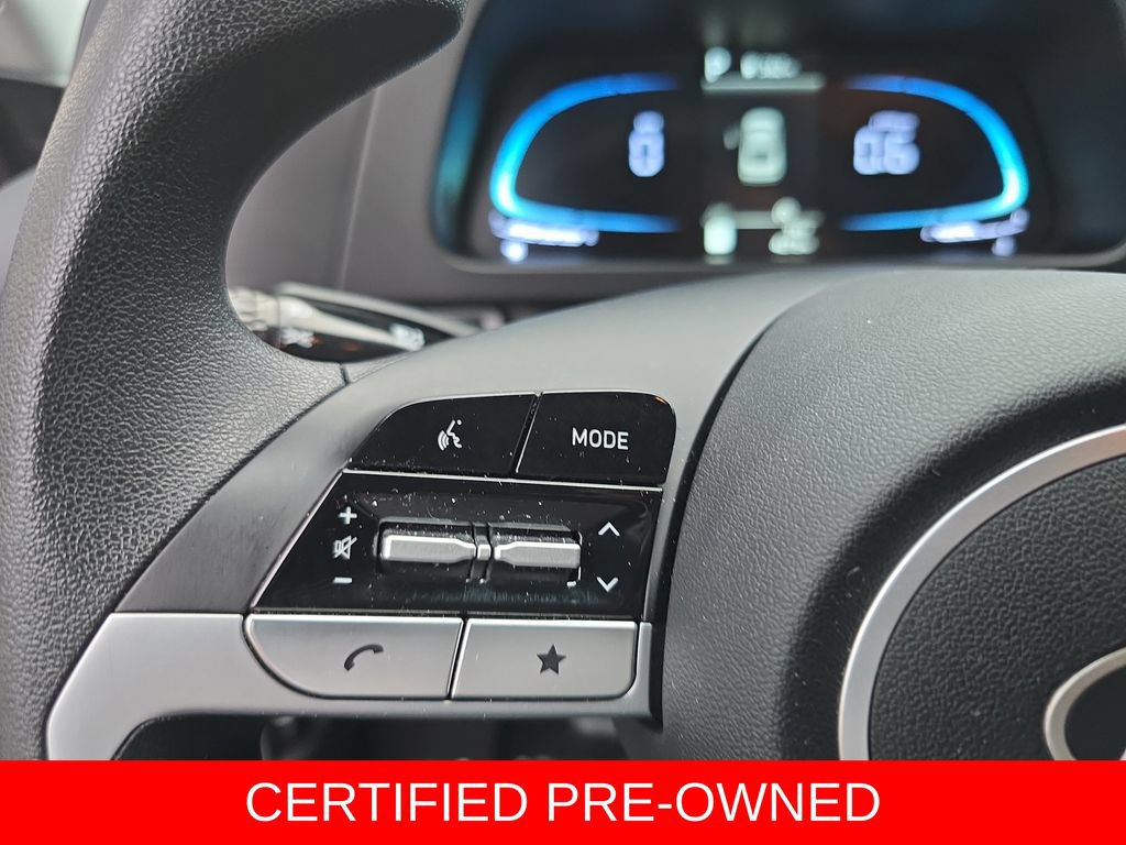 Certified 2026 Hyundai Elantra SE FWD image 17