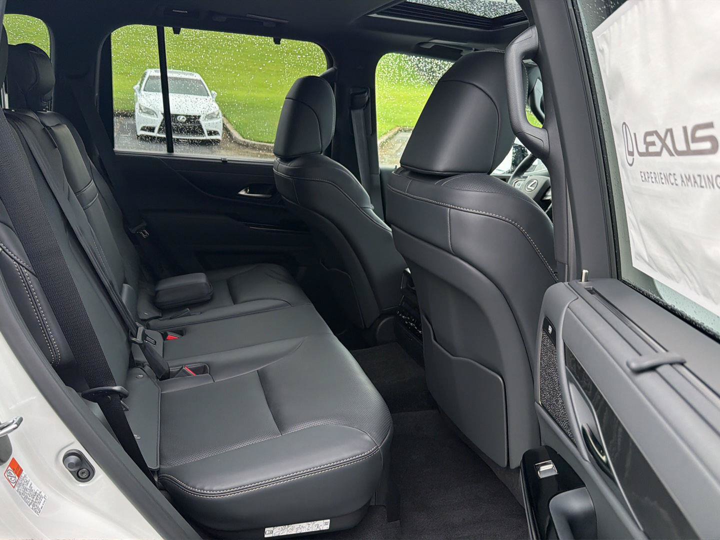 New 2026 Lexus LX 700h Luxury AWD/4WD image 13