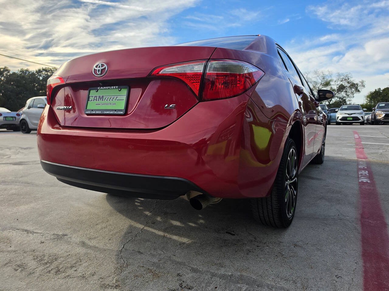 Used 2014 Toyota Corolla LE FWD image 10