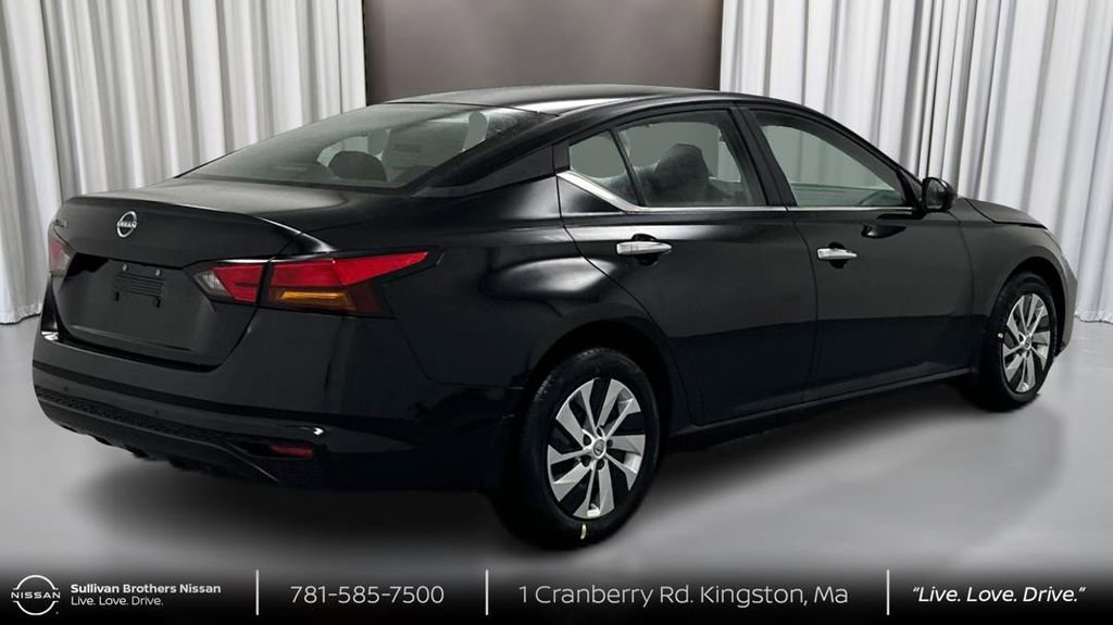 Certified 2024 Nissan Altima 2.5 S image 5